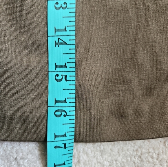 Cartonnier Olive Green Cropped Blazer With Bronze Buttons. Size Small - Picture 10 of 13